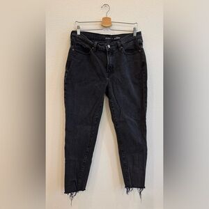 Old Navy Women's Straight Leg Jeans in Dark Gray